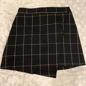 Forever 21 Asymmetrical Mini Skirt S